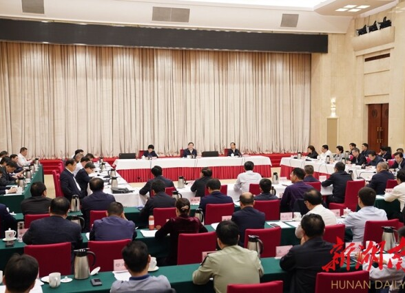 杜家毫：找准工作着力点 在精准上下功夫 坚决打赢打好脱贫攻坚收官战
