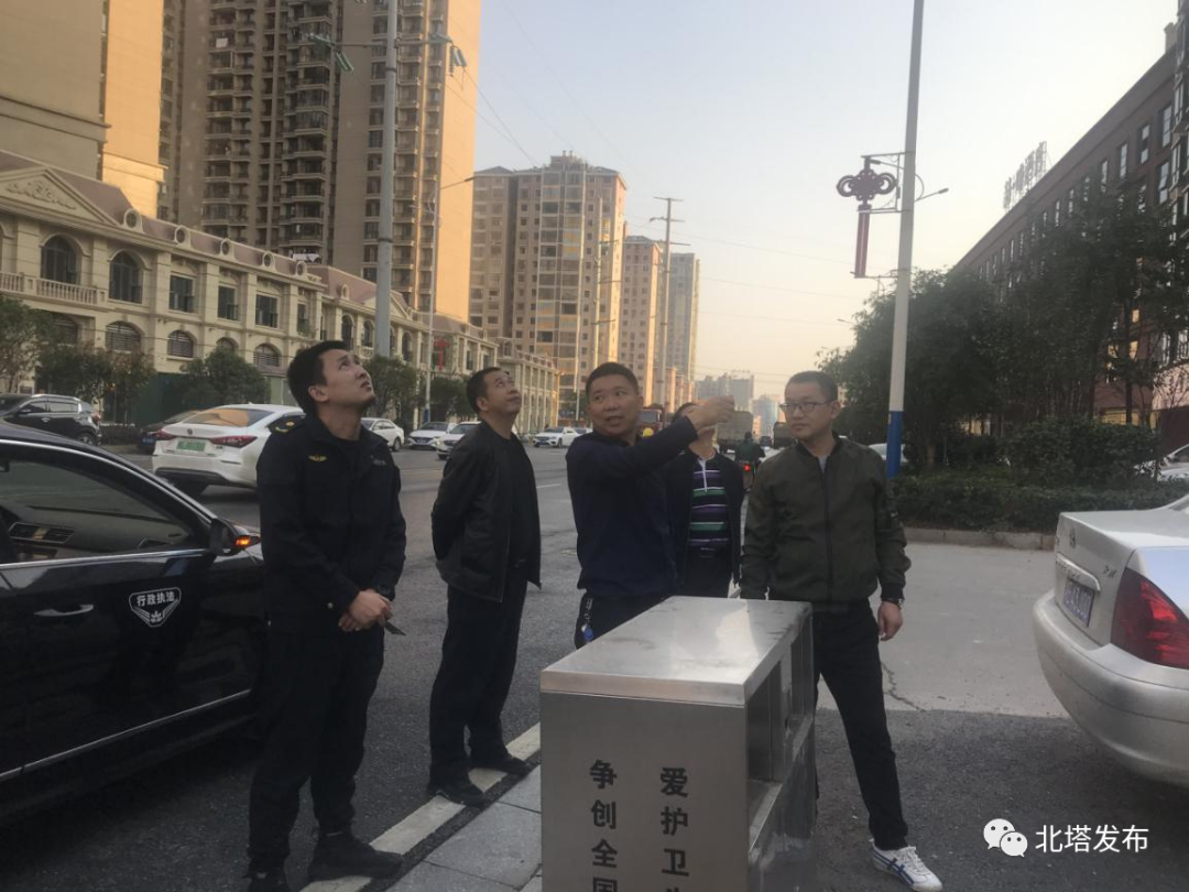 坚持问题导向 专项整治户外广告