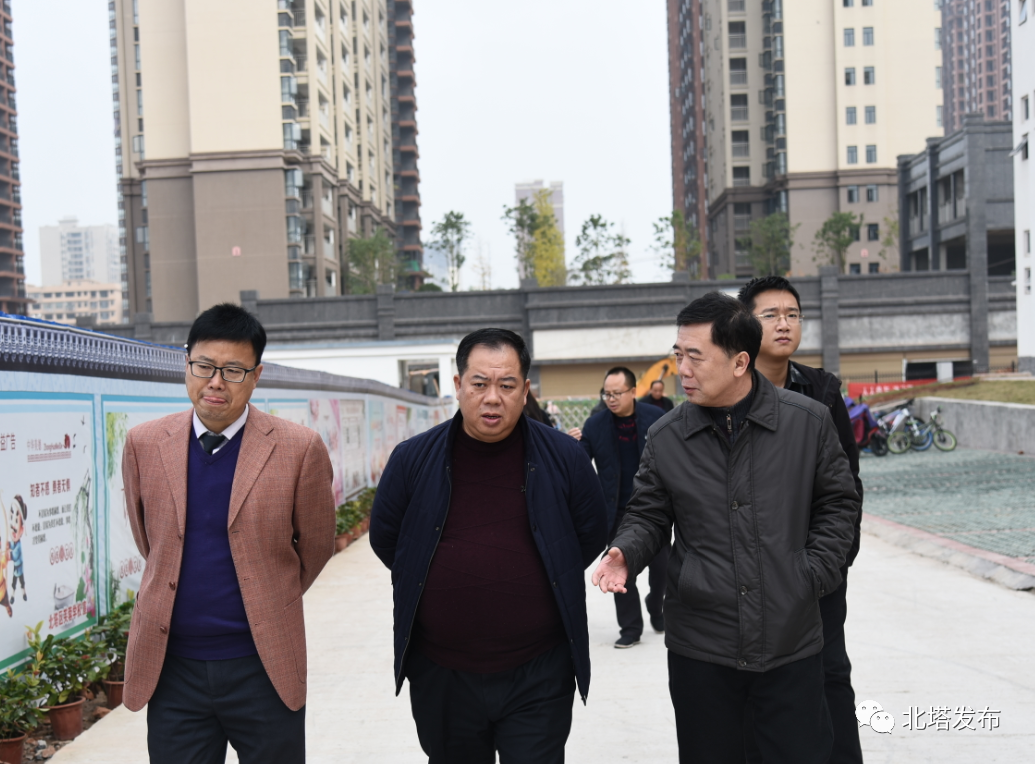 加快项目扫尾步伐 办好芙蓉品牌学校