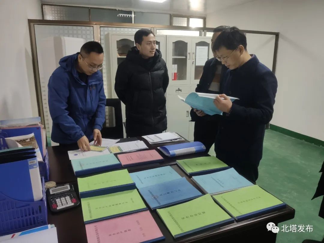 开展检查调研 绷紧安全生产弦