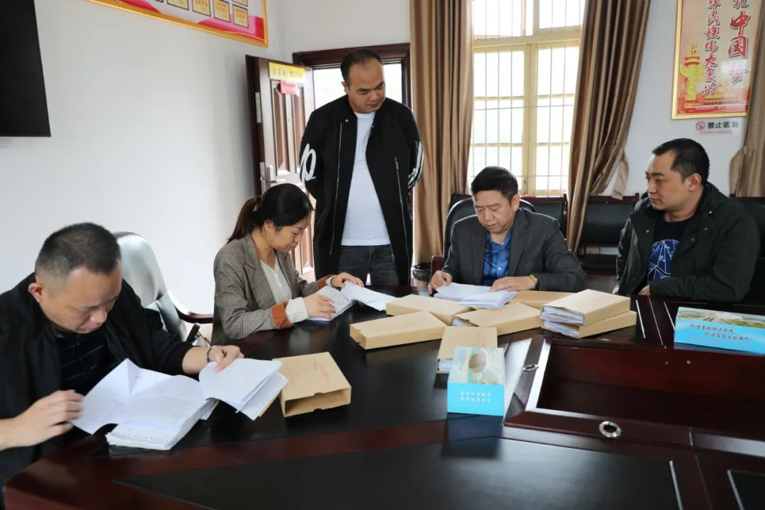 落实中央八项规定精神 紧盯“舌尖上的浪费”