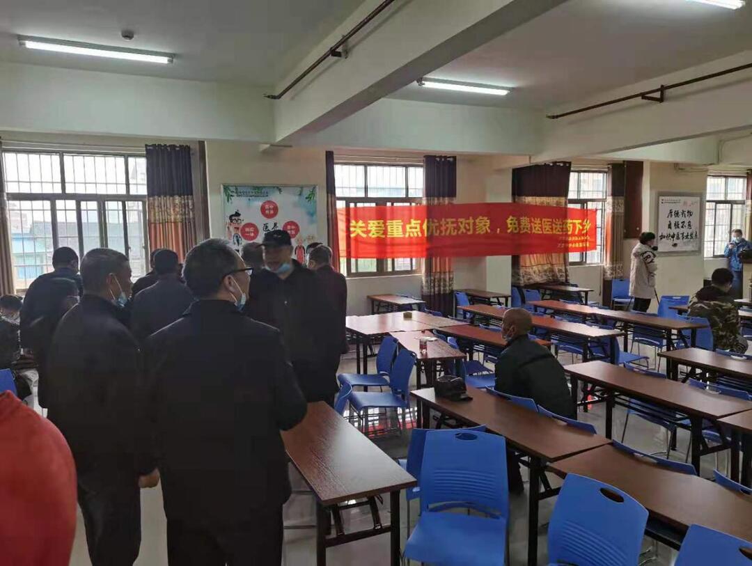 北塔区退役军人事务局组织重点优抚对象开展医疗巡诊活动