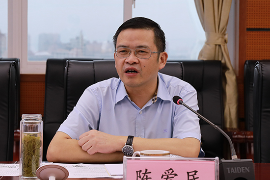 陈爱民现场调度一医院生命急救绿色通道建设工作