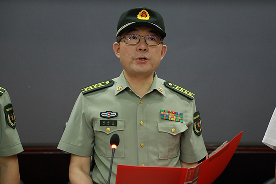 陈爱民任岳塘区人武部党委第一书记