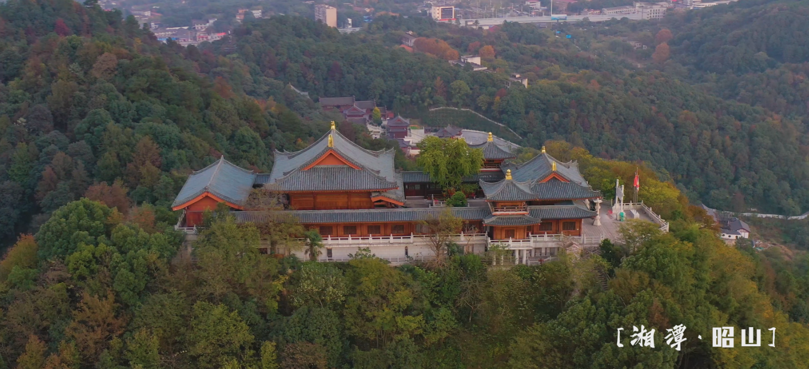 【云看岳塘】山市晴嵐 千年古寺