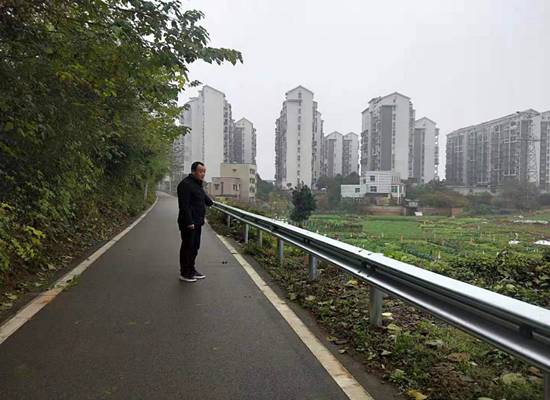 陽(yáng)塘村：安裝“生命護(hù)欄” 提升農(nóng)村道路安全性