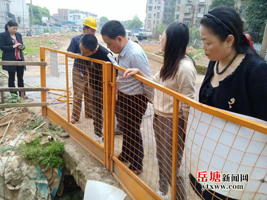 東坪街道：人大代表在建議督辦中見實效