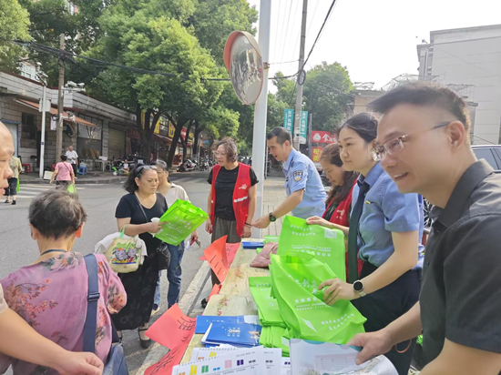 書院路街道：“三官一律”助力 平安建設(shè)深入人心