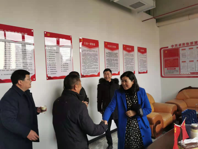 州委常委、古丈县委书记杨彦芳调研卓良怡居城两新党建和“五进小区”工作