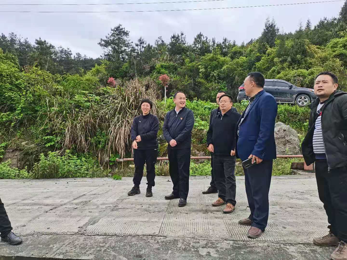 县委常委、常务副县长胡丕宇带队检查防汛抗旱工作