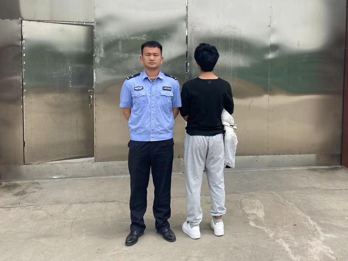 “共享”变“独享”？鼎城公安成功破获一起跨省盗窃换电柜锂电池系列案件