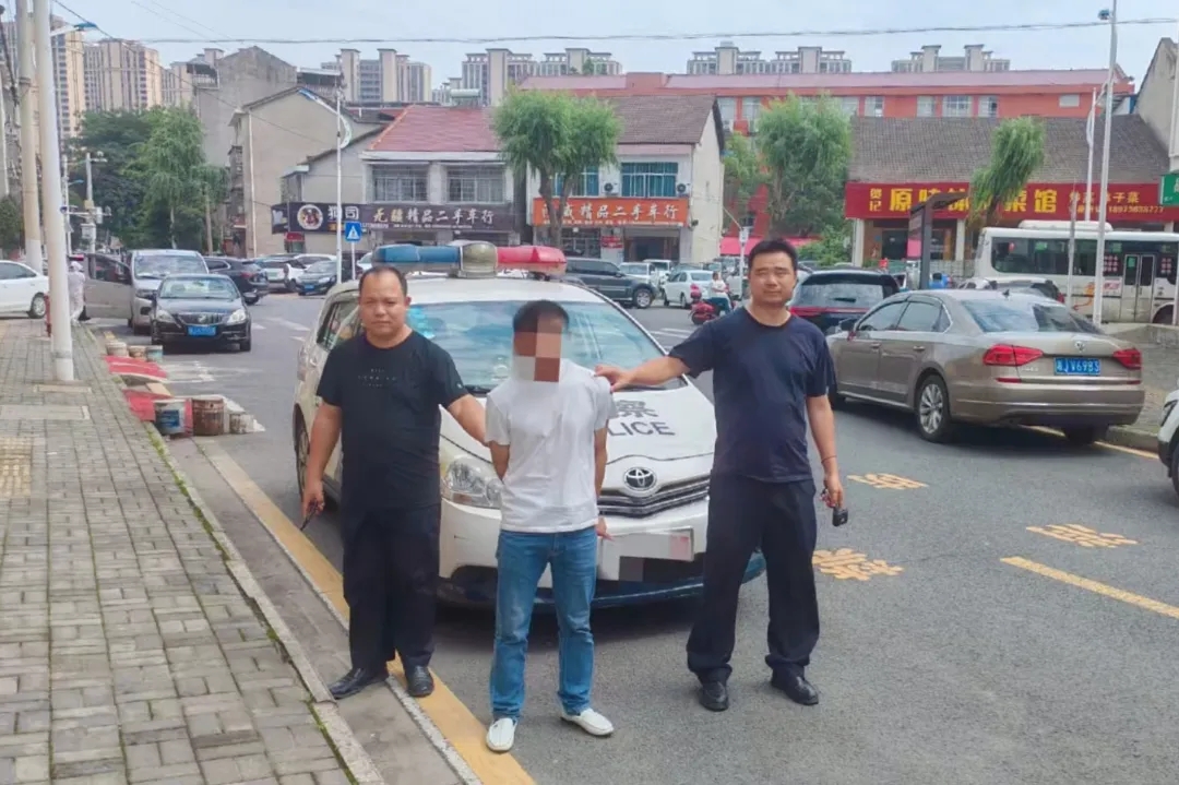 鼎城：深夜拉车门行窃 民警3小时速破案
