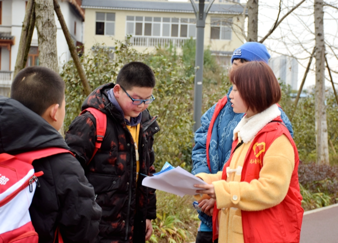 团县委开展禁毒宣传月活动