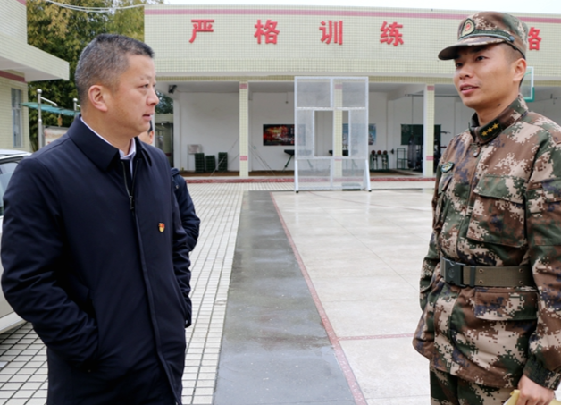 黄勇走访慰问春节期间政法一线值班备勤人员