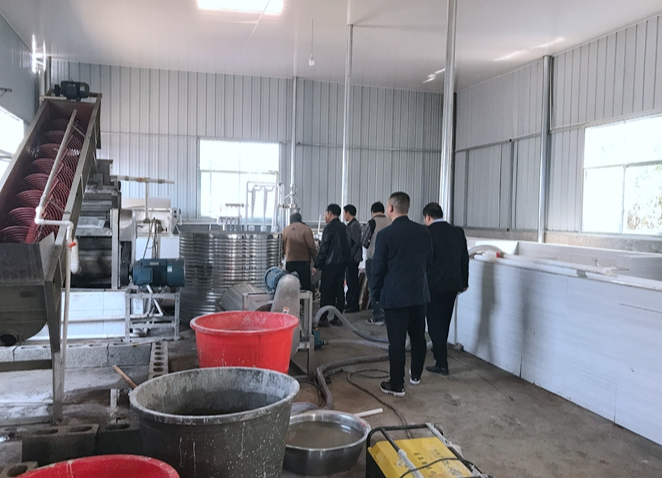 内溪乡组织参观学习集体产业发展