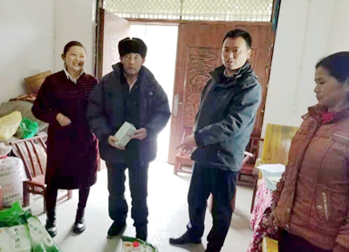 国家统计局龙山调查队走访记账户