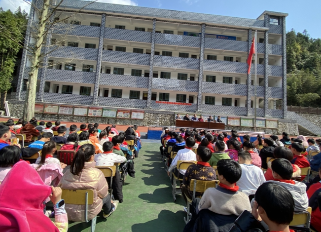 洗车学校举行2021春季开学典礼暨表彰大会