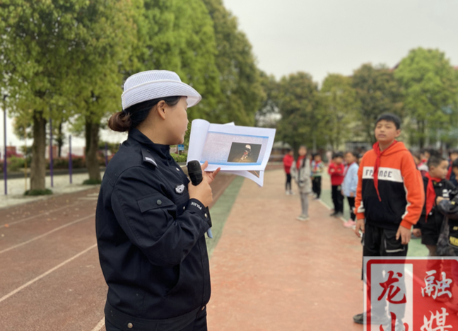 石羔小学开展主题宣传教育活动（图）