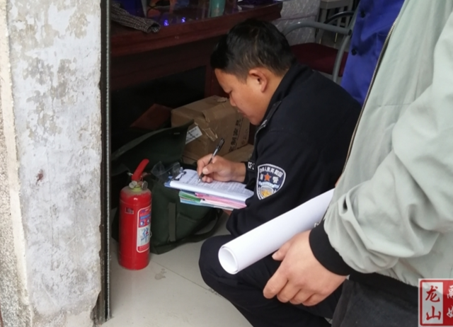 兴隆街道专项整治沿街门店消防安全