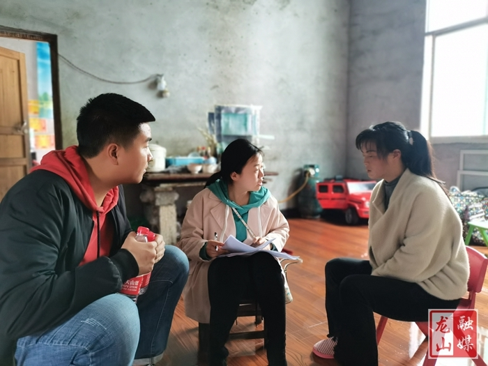 温暖进家庭  家访在行动