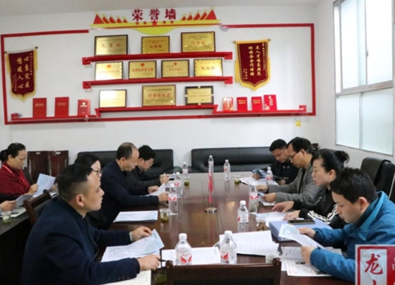 刘昌顺到县技工学校就推进校企合作促进学生就业进行调研