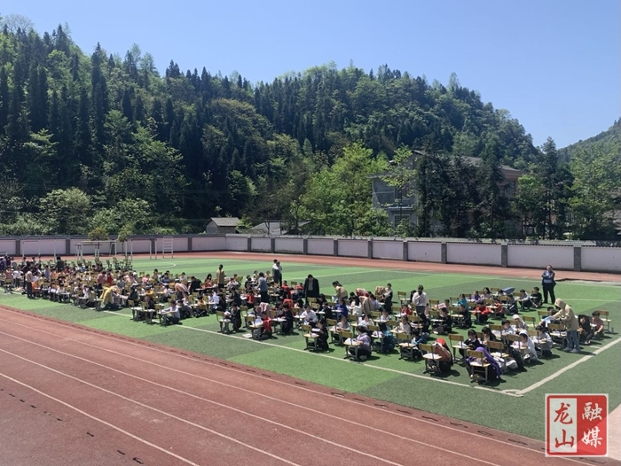 【学党史 明初心】“学党史、迎百年、展新貌”大安乡乌鸦河九年制学校举办硬笔书法比赛