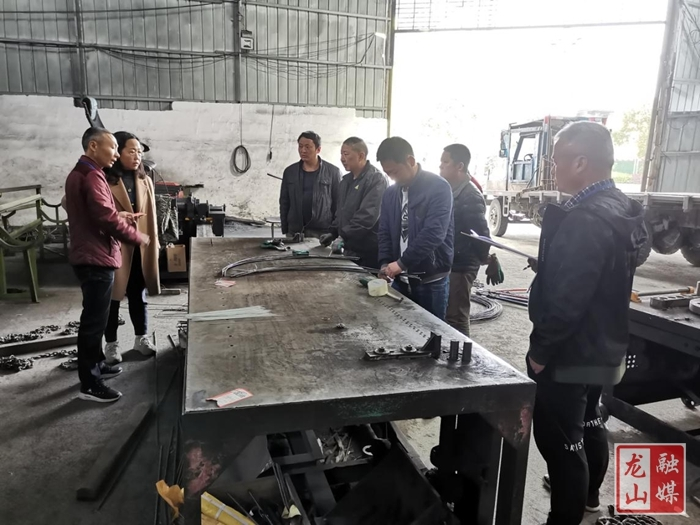 龙山县市场监管局：坚决不放过“瘦身”钢筋