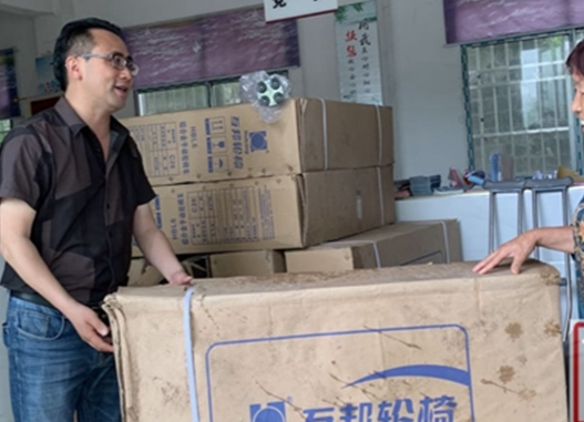 【我为群众办实事】县残联开展全国助残日进社区活动（图）