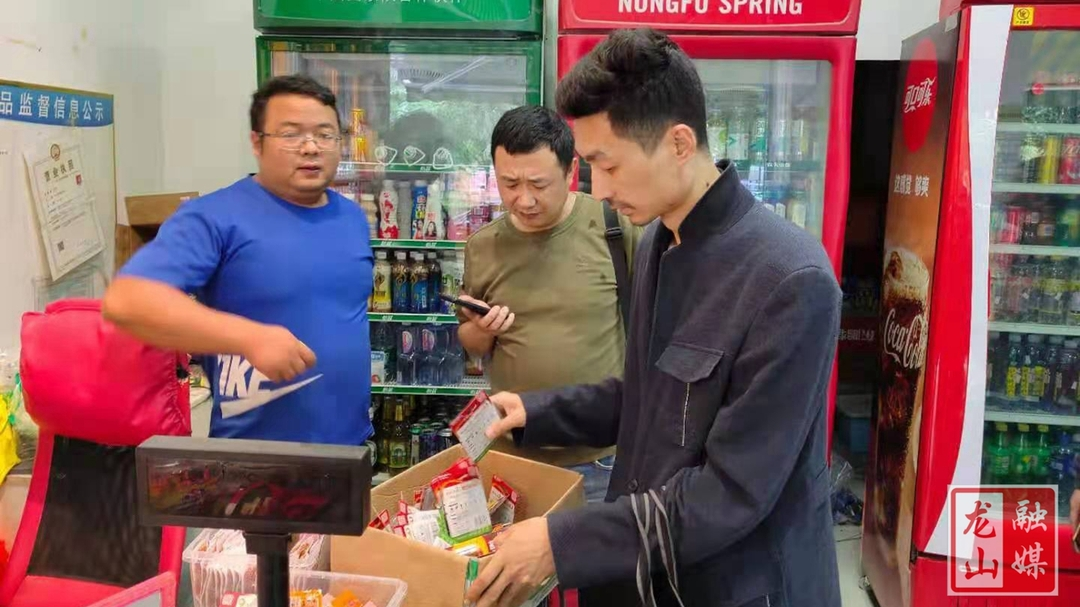 县市场监督管理局查获4500粒假冒南孚电池