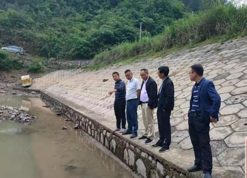 县水利局全面排查整改度汛隐患