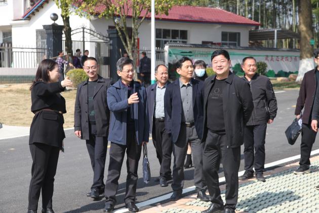 张家界市人大常委会联工委来鼎城调研人大代表实践站工作