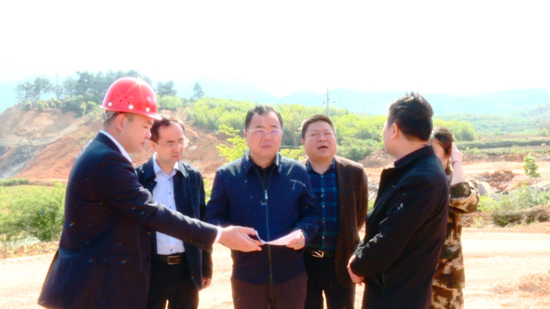 刘杨督导乡镇土地卫片执法整改工作