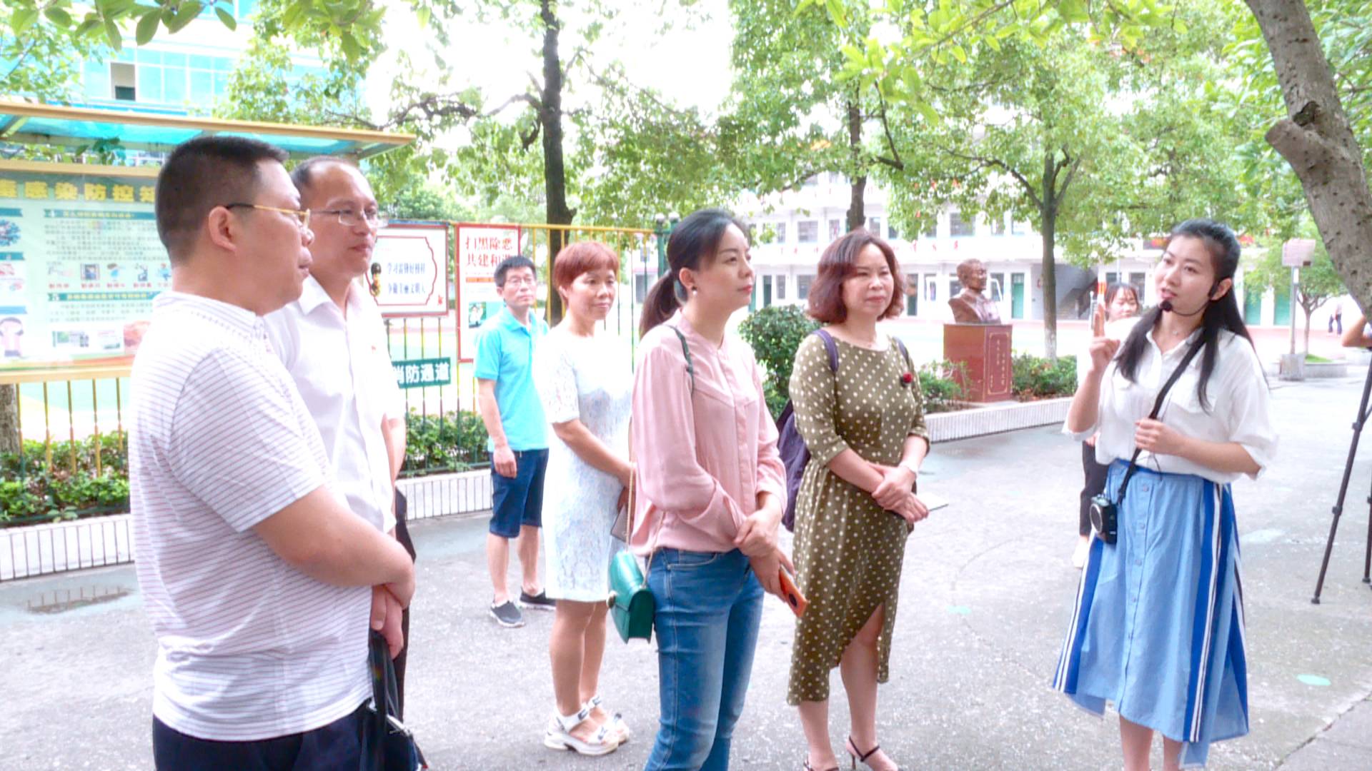 湖南省传统文化进校园调研组来我县调研