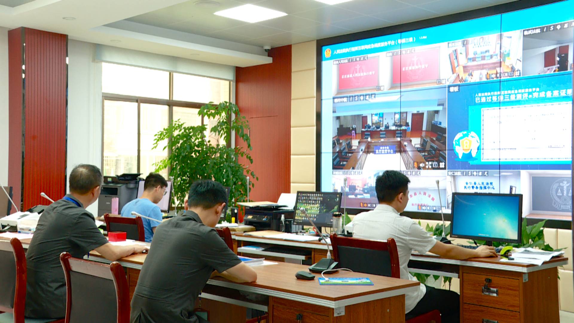 县人民法院：人大代表见证监督执行 还百姓公道