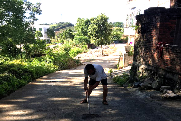万水乡：公益性岗位助力贫困户就业增收