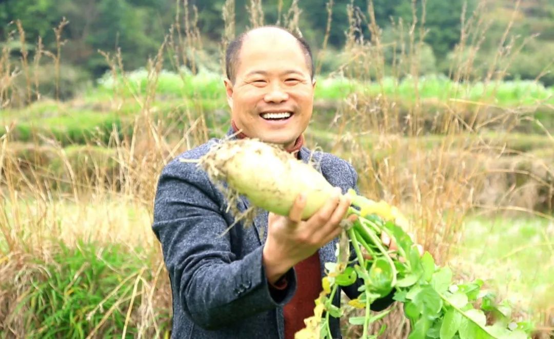 【我和“五个临武”的故事】我成了东山村人——驻东山村第一书记、工作队队长卢勇兵
