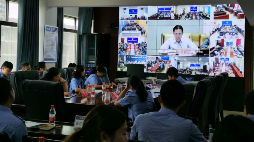 县司法局组织收听收看“全国社区矫正教育管理工作”连线培训视频会