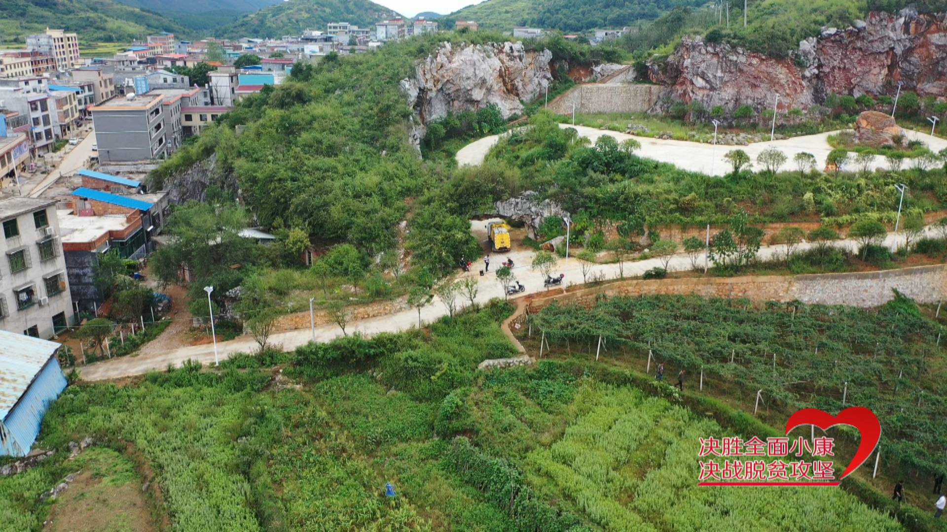 楚江：八月瓜“炸”开脱贫致富路