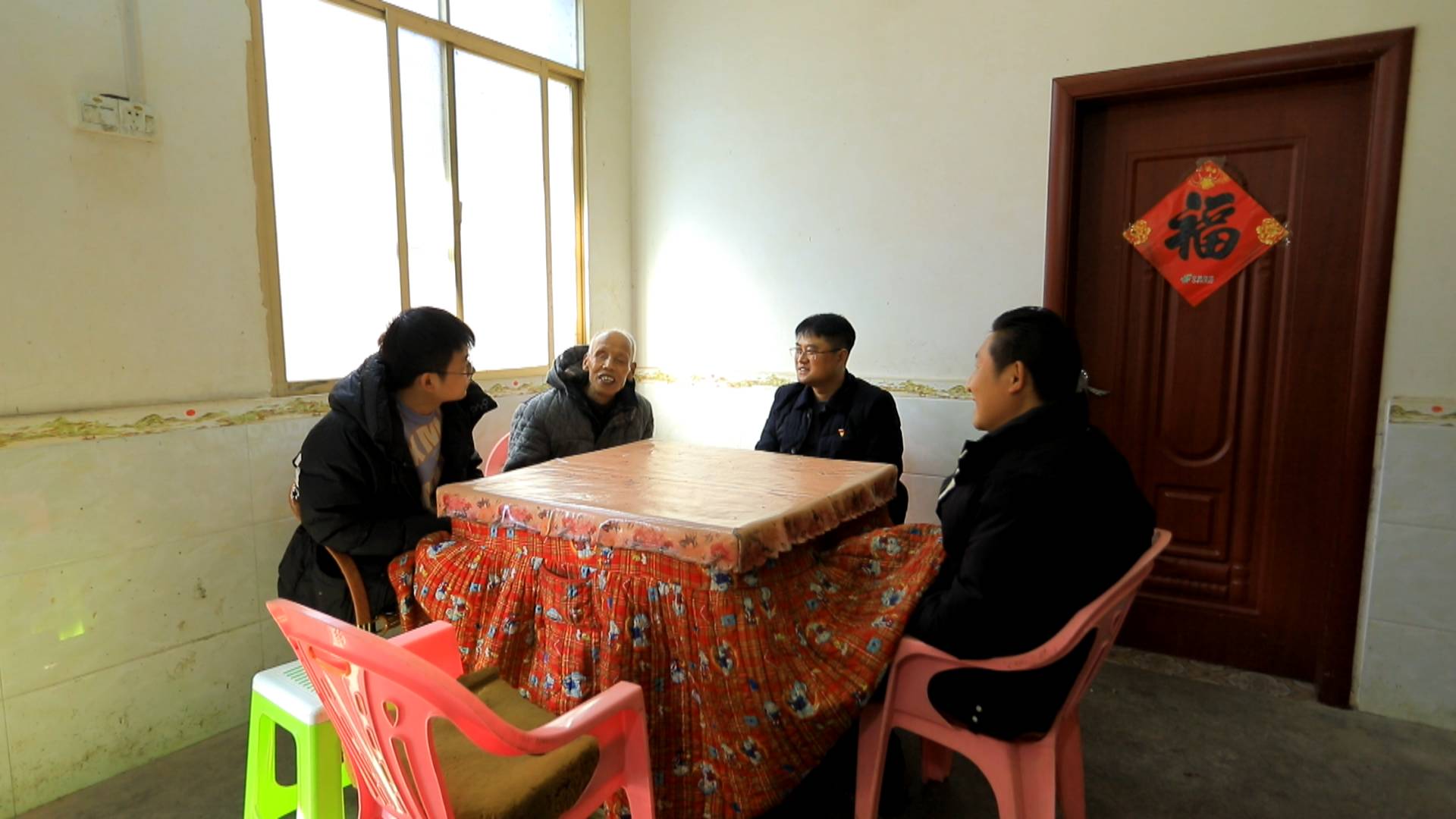【代表风采】陈海斌：一心一意只为民