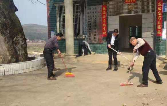 万水乡：卫生大扫除，洁净迎新年