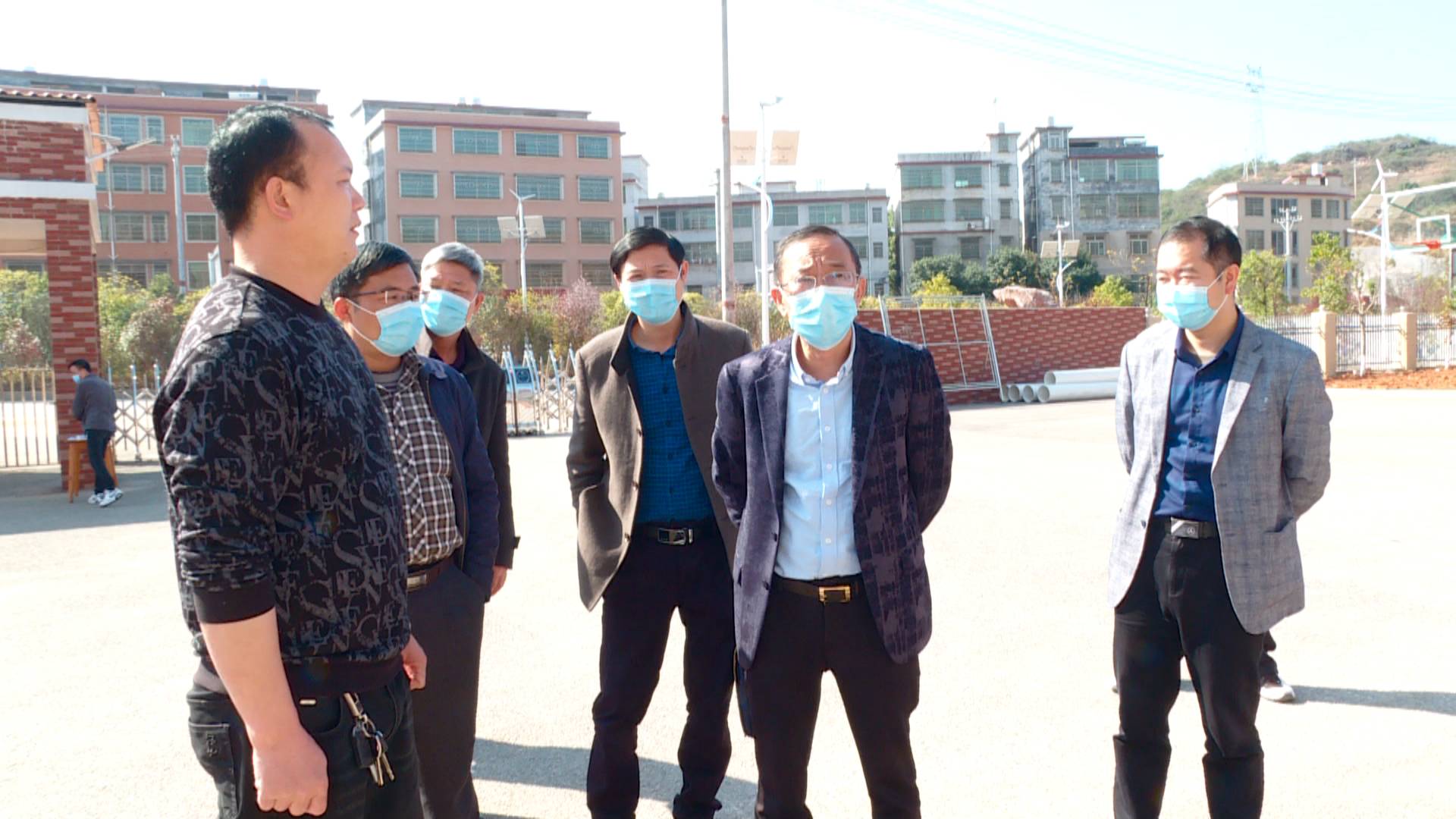 市应急局领导来我县检查安全生产与复工复产情况