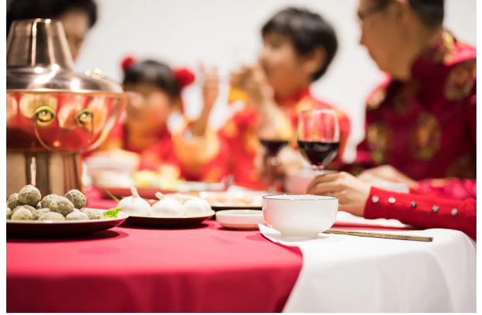 过节喝两杯？做了这件事，您可千万别喝酒！【健康幸福过大年】