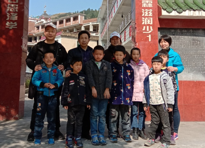 郴州临武周继贤：扎根乡村教育36载