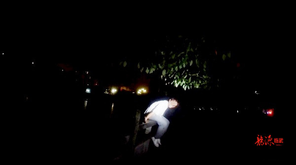 我为群众办实事 | 临武公安民警飞身勇救跳河轻生男子