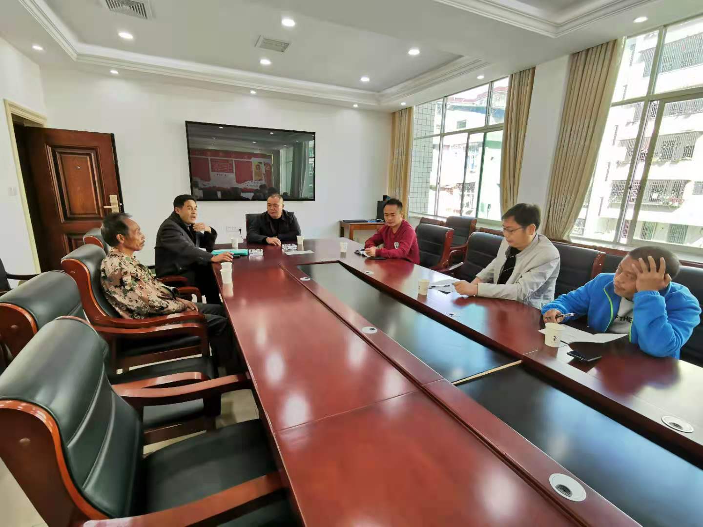 舜峰镇：用心化干戈 用情促和谐