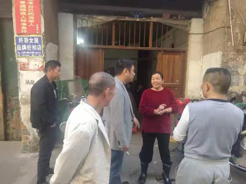 舜峰镇：阻断污水直排 推进河道治理