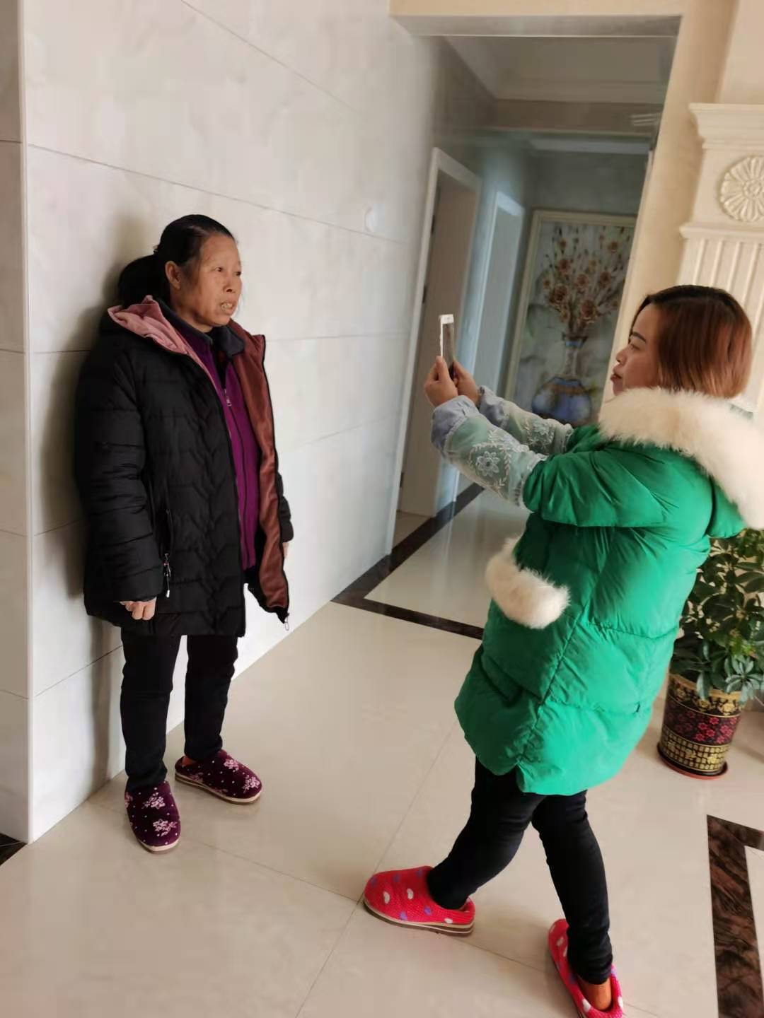 万水乡：“人脸识别”认证，杜绝冒领养老金