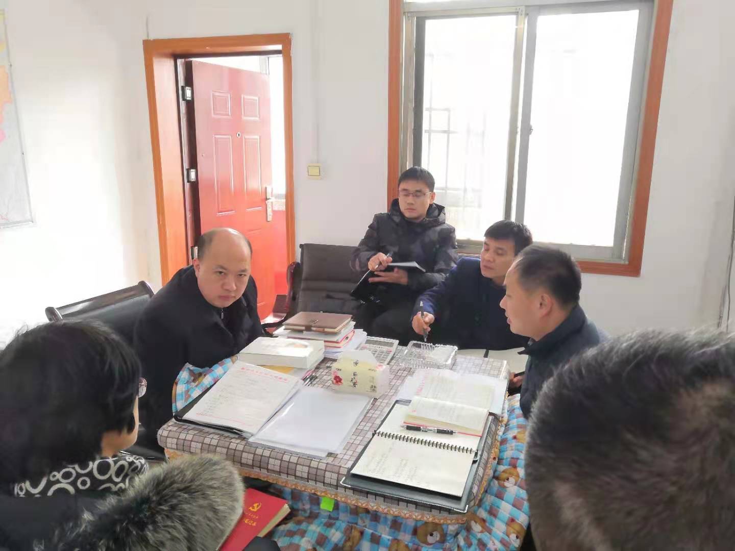 郭应湘到金江镇督导村（社区）“两委”换届选举工作