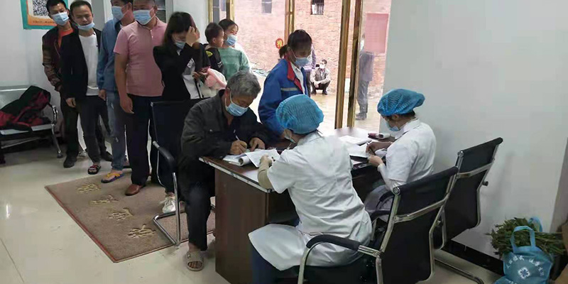 我为群众办实事 | 把疫苗接种服务送到百姓家门口