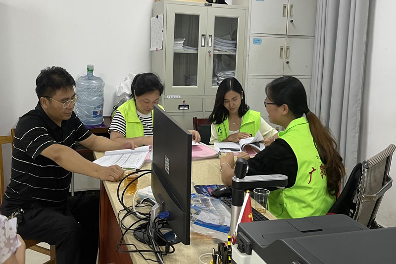 我县开展全县乡镇社工站督导工作